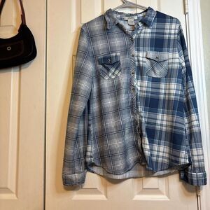 Love Potion Large Split Plaid Flannel Button Down Shirt Blue Two Tone Grunge